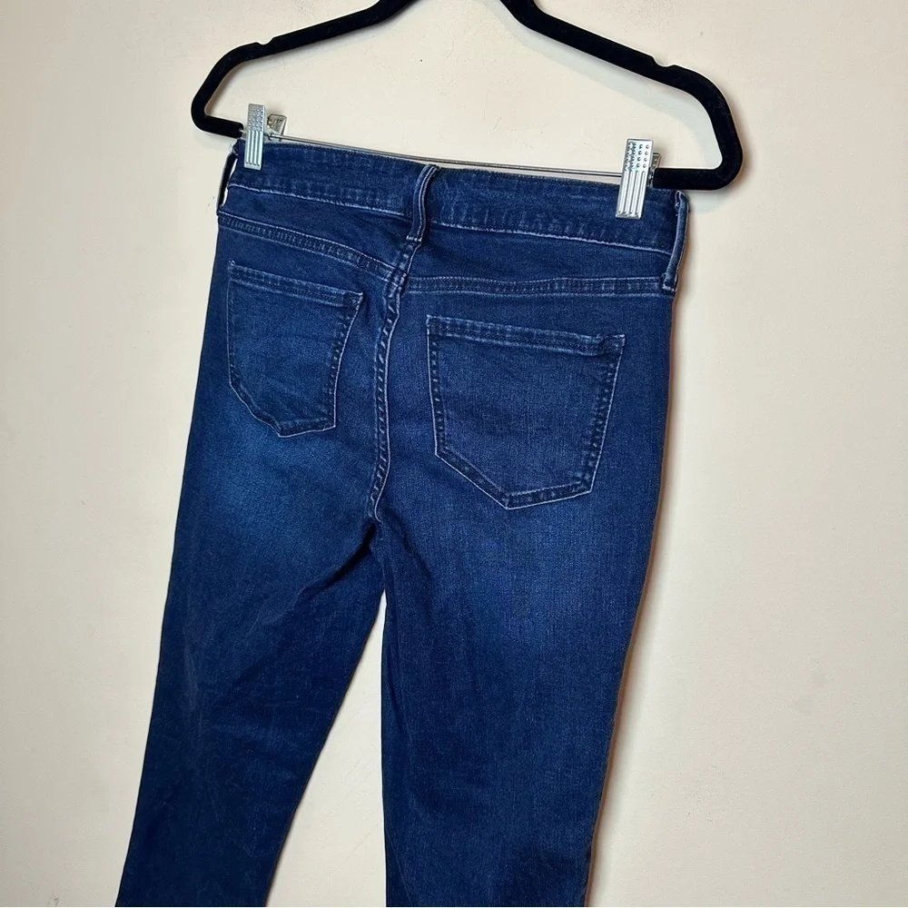 Old Navy brand old